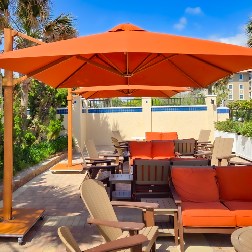 Eclipse® Cantilever Umbrella